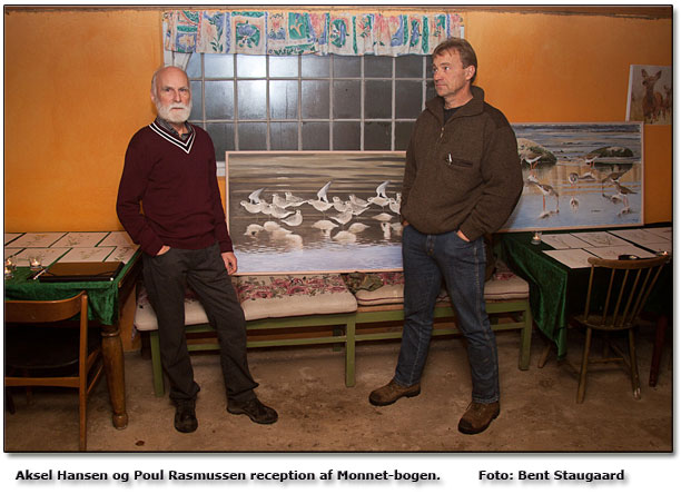 Aksel Hansen og Poul Rasmussen ved receptionen af bogen: Monnet - en strandeng på Taasinge. Foto: Bent Staugaard Klik på billedet åbner til flere billeder